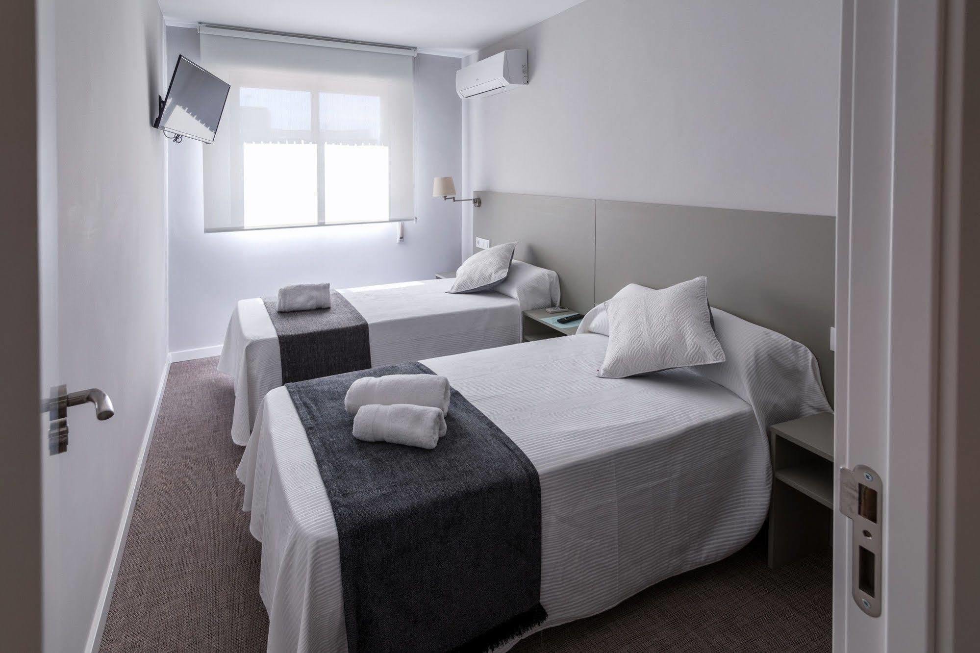 Pension Venecia Пинто Экстерьер фото
